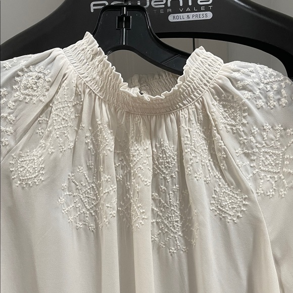 LOFT Cream Embroidered Blouse - Picture 4 of 4